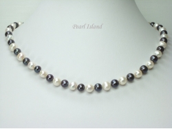 Harmony Black White Roundish Pearl Necklace 7-8mm