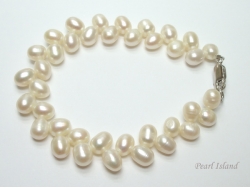 Elegance White Oval Pearl Bracelet 6-7mm