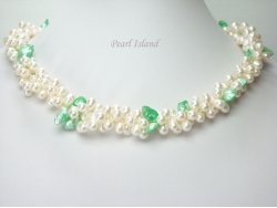 Elegance 3-Row Green & White Pearl Necklace