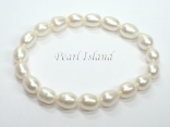 Petite White Oval Pearl Elastic Bracelet 7-8mm