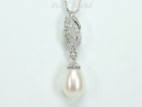 Countessa White Drop Pearl Pendant 8x11mm