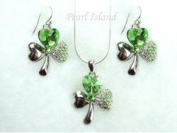 Clover Shamrock Pendant Necklace and Earring Set