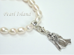 White Oval Pearl Bracelet with Dancing Bride & Groom Charm